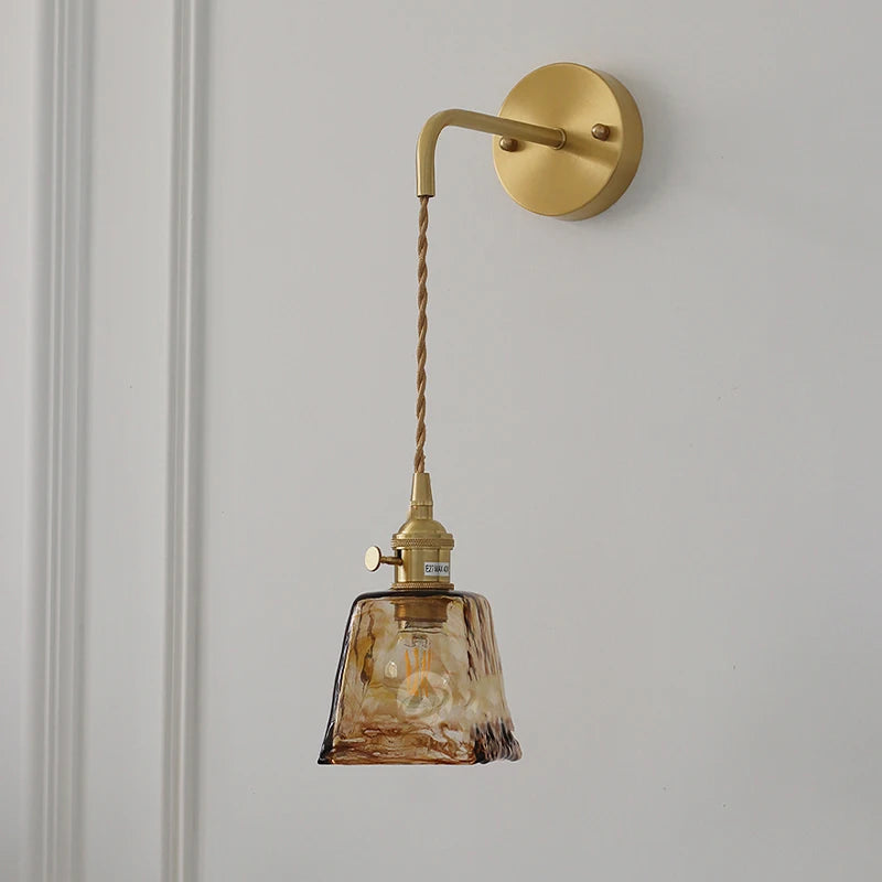 Lampe de chevet ancienne en laiton