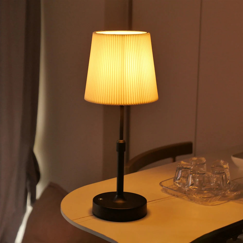 Lampe de chevet argent