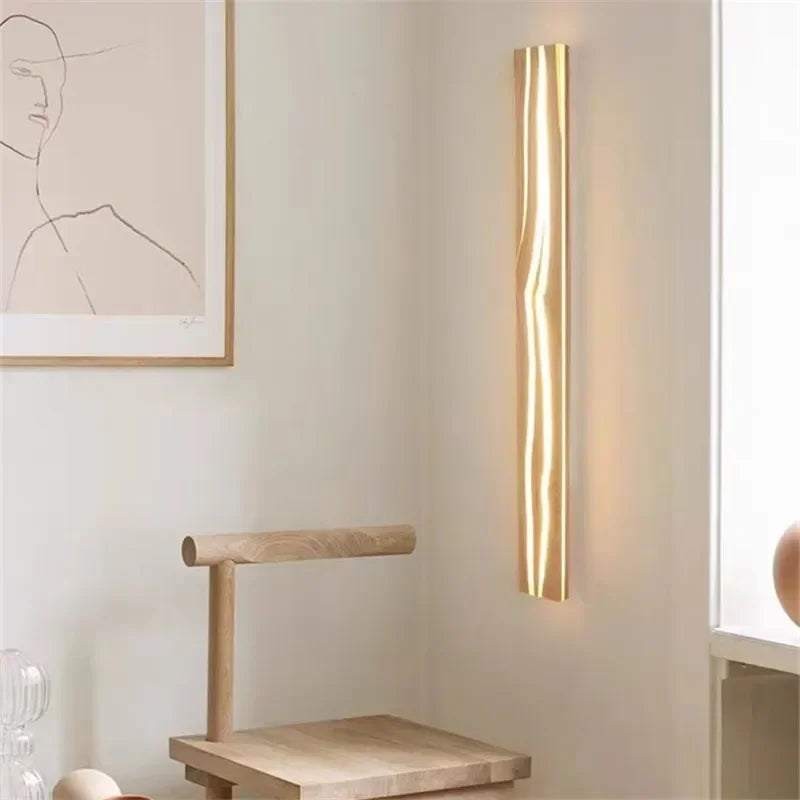 Lampe de chevet artisanale en bois