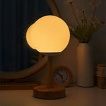 Lampe de chevet avec pied en bois - Vignette | Aura Douce 