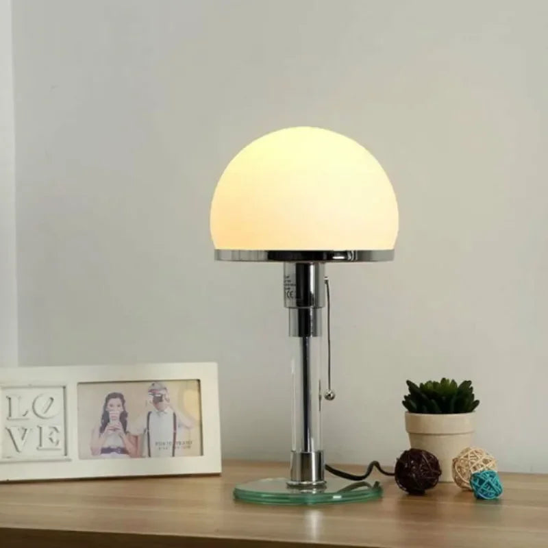 Lampe de chevet avec pied en verre