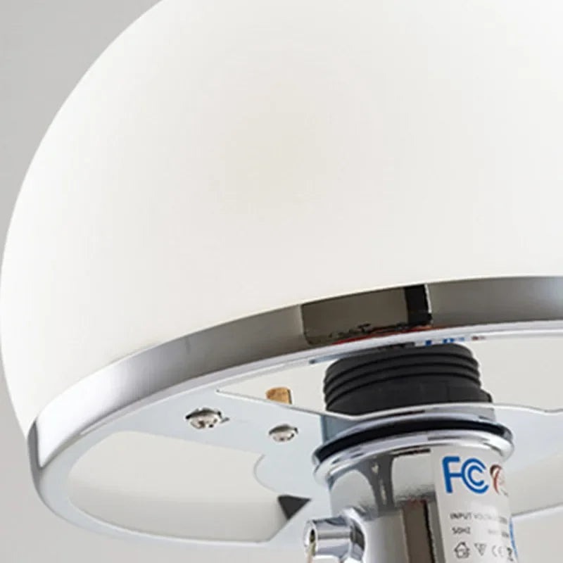 Lampe de chevet avec pied en verre