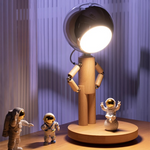 Lampe de chevet bonhomme en bois - Vignette | Aura Douce 