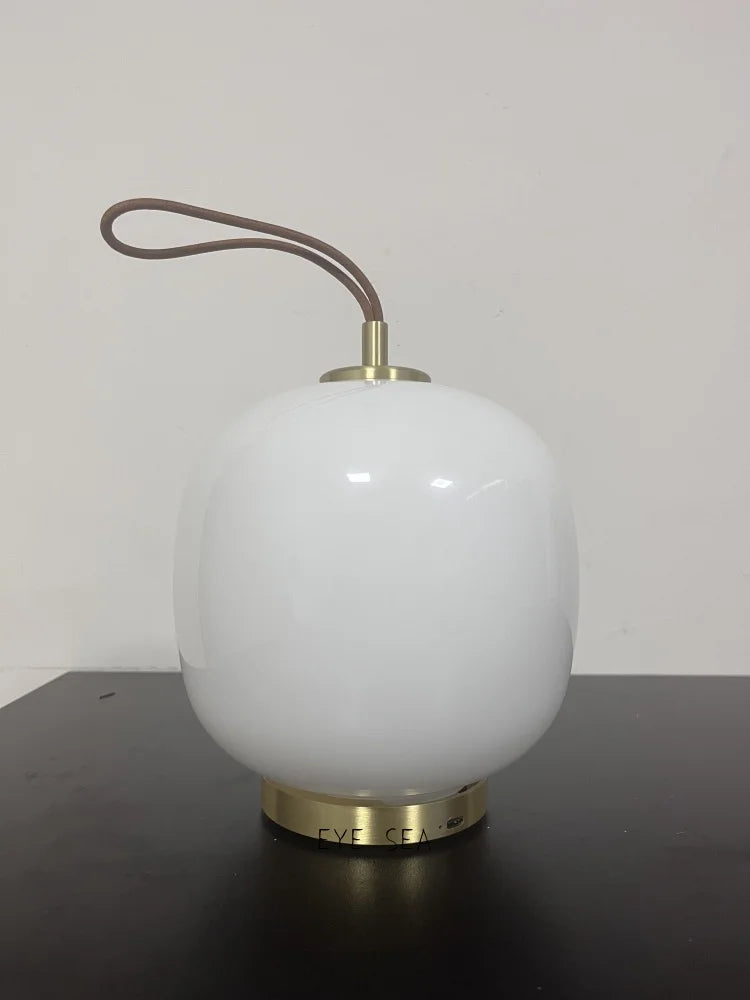 Lampe de chevet boule verre