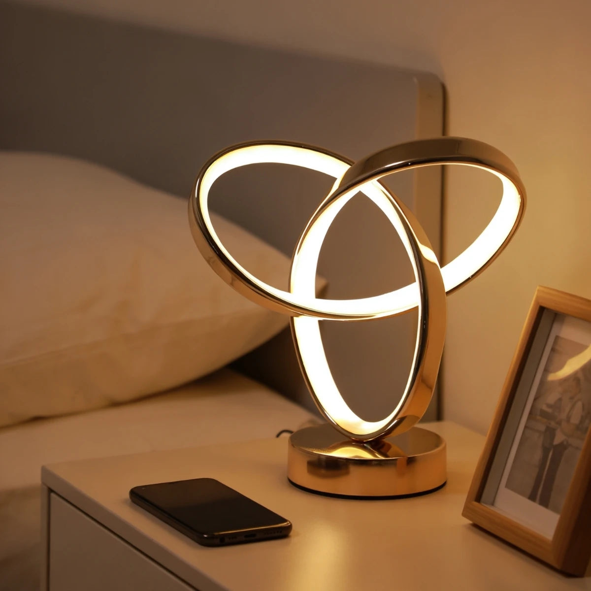 Lampe de chevet décorative or 
