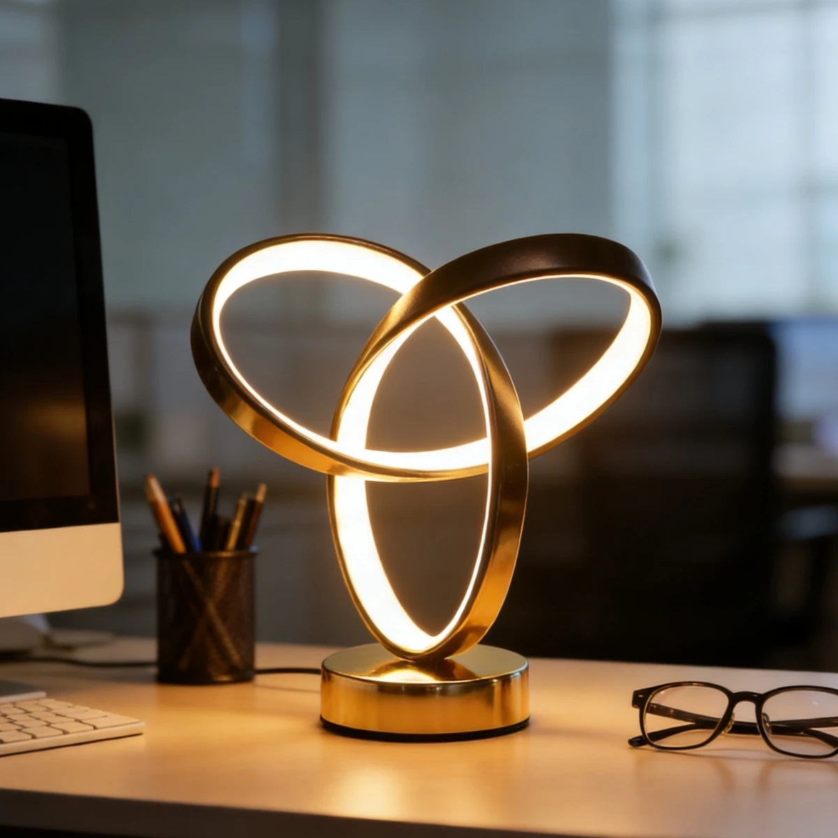 Lampe de chevet décorative doré