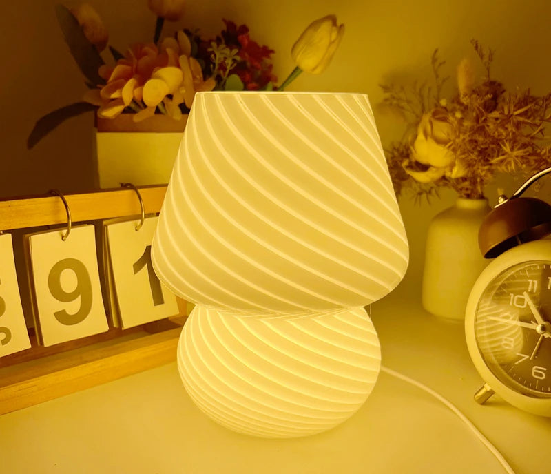 Lampe de chevet design italien