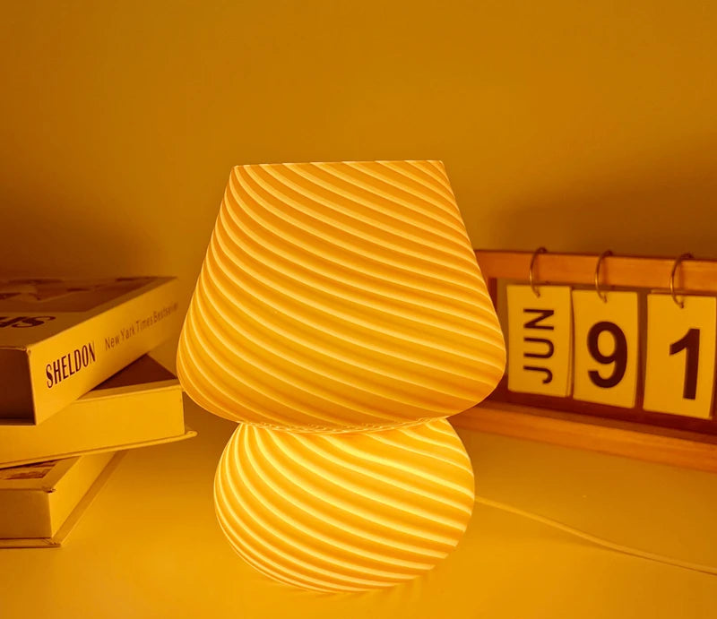 Lampe de chevet design italien