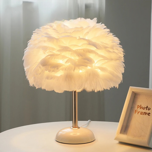 Lampe de chevet en plume