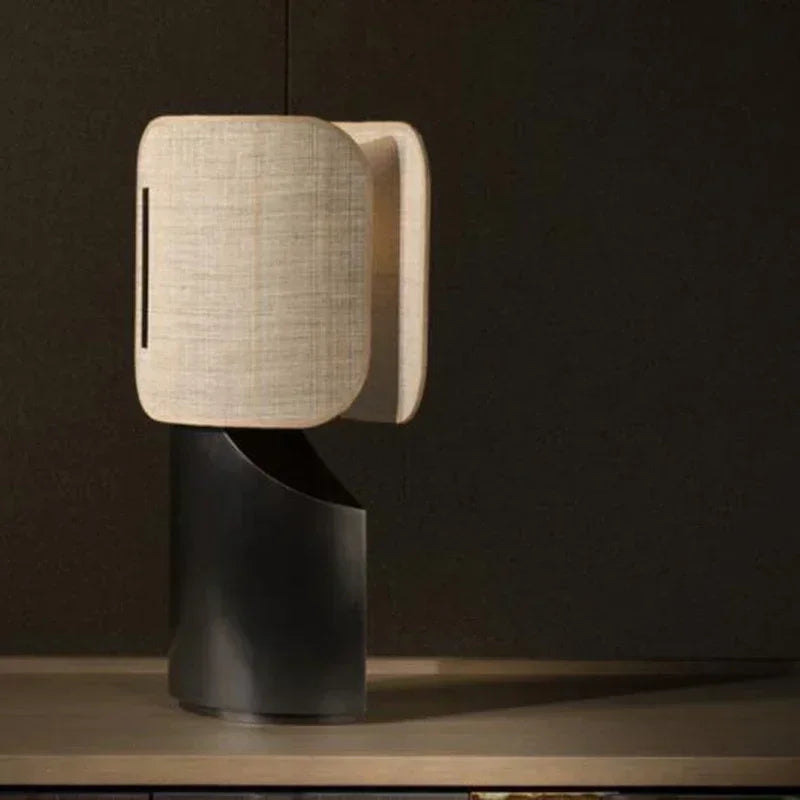 Lampe de chevet futuriste