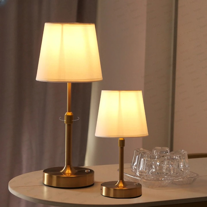 Lampe de chevet haute