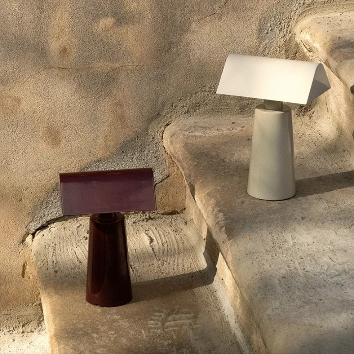 Lampe de chevet italienne