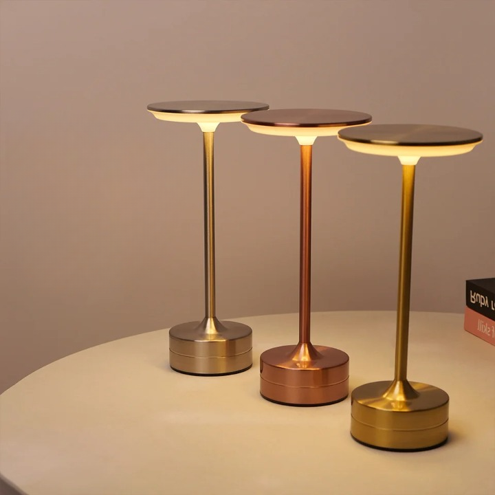 Lampe de chevet metal