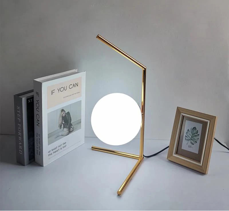 Lampe de chevet moderne