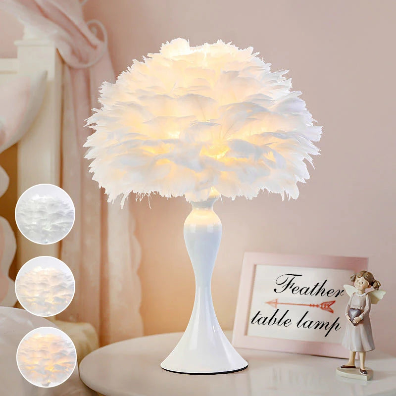Lampe de chevet plume blanche
