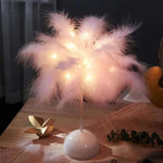 Lampe de chevet plume rose - Vignette | Aura Douce 