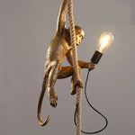 Lampe de chevet suspendu avec prise - Vignette | Aura Douce 
