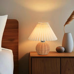 Petite lampe de chevet en rotin - Vignette | Aura Douce 