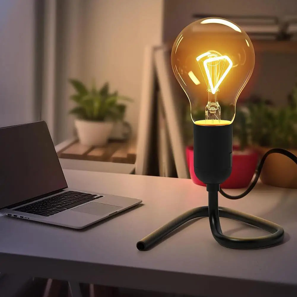 
Une lampe de chevet
